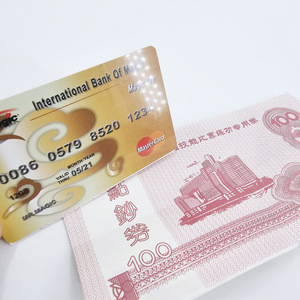 Transformación de Billetes en Tarjetas de Crédito G1127 - Venta al por Mayor de Accesorios de Magia KingMagic para Talentos Infantiles - Product Image 4