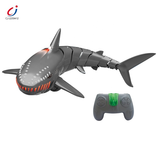 Waterproof RC Fish Boat Toy Rechargeable Electric Underwater Rc Shark Fish Swimming Boat Water 2.4G Remote Control Shark Toy