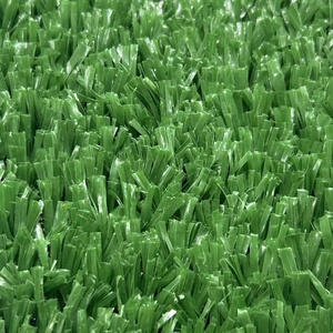 Césped Artificial Verde AVG Fibrillated 8800 de 20 mm - Product Image 3