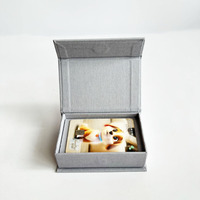 Bijoux de luxe avec logo personnalisé, montre USB, boîte cadeau en carton avec tiroir et ruban pour emballage de cartes de mariage
