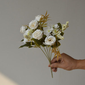 IJ015 5 Tenedor Hermoso Color de otoño Rosa Margarita Flores artificiales Ramo elegante para el hogar Pastel y decoraciones de boda - Product Image 4