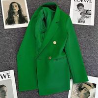 Casual elegante damesjas van geweven stof voor lente/herfst 2026, met handborduurwerk en klein zwart design.