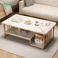 Table basse moderne de luxe en marbre avec 3 étagères de rangement, structure en métal doré, plateau en bois, design rectangulaire pour salon