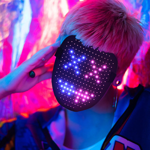 Máscara LED con Luz Facial, Recargable Tipo-C, Activación por Movimiento, Estética Cyberpunk, Cosplay de Halloween, Neón Brillante, USB - Product Image 1