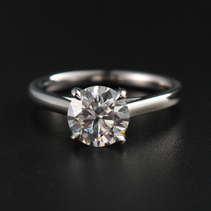 トレンド18金ジュエリー婚約指輪結婚指輪1/2/3/4/5カラットHPHT CVDモアッサナイトリング女性用 - Product Image 1