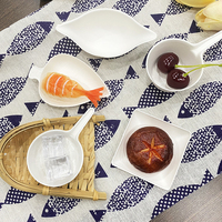 Assiette à sauce en forme de feuille jetable biodégradable personnalisable Mini plateau à gâteau en papier pour servir en fête