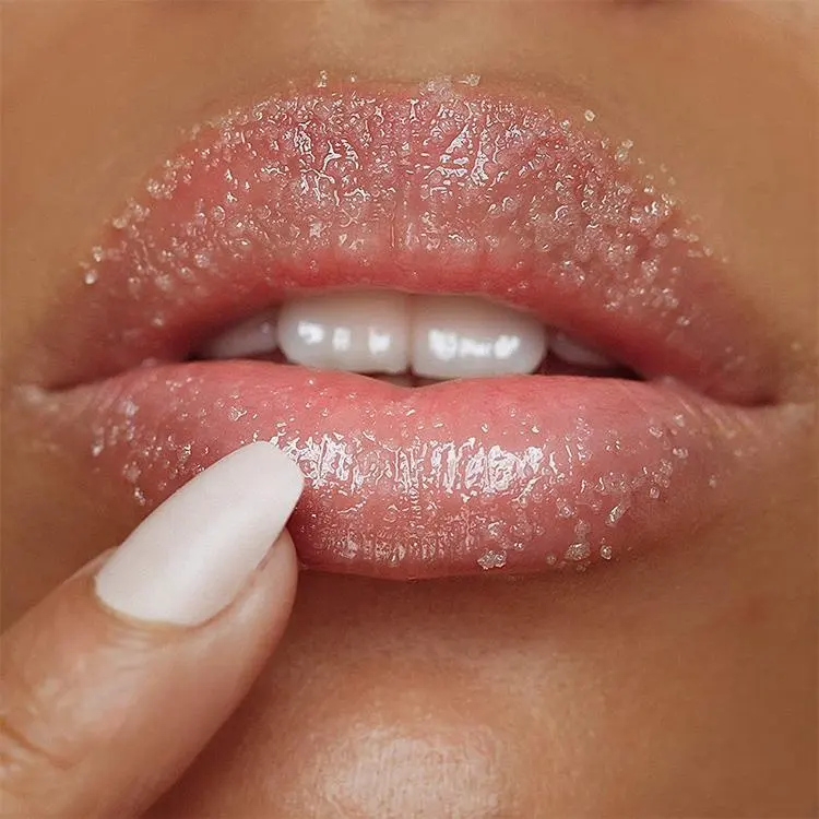 Özel etiket özel Logo gül elmas şeker dudak Exfoliator nemlendirici Vegan doğal organik dudak fırçalama