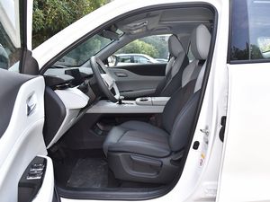 2025 mô hình changan UNI-Z cơ bản SUV giá rẻ và nóng bán 1.5t 2WD phiên bản trong kho - Product Image 6