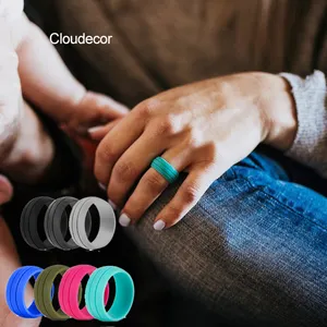Оптовая продажа силиконовое кольцо для мальчиков и девочек 7 видов цветов 8,5 мм широкий панк кольцо резины высокого качества, изготовленные на заказ Высокие эластичные Силиконовое кольцо