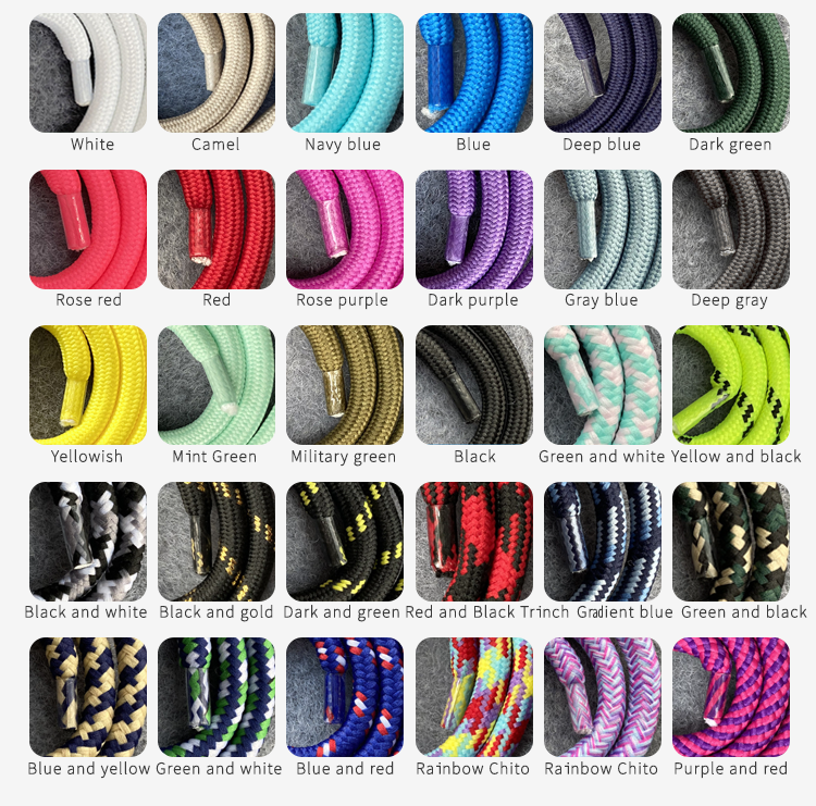 เคสสีดำมีเชือกสีกรมท่า