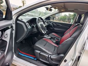 SUV <span class=keywords><strong>Nissan</strong></span> <span class=keywords><strong>Qashqai</strong></span> d'<span class=keywords><strong>occasion</strong></span>, conduite à gauche, automatique, traction avant, 2.0L, faible kilométrage, feux diurnes LED, intérieur lumineux, <span class=keywords><strong>2015</strong></span>-2018 - Product Image 4