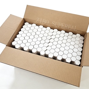 Revestimiento Cerámico de Alúmina de Alta Resistencia al Impacto, 92% Al2O3, Placa Hexagonal de Cerámica de Alúmina - Product Image 6