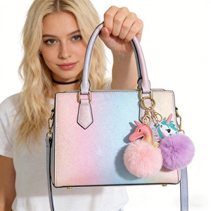 <span class=keywords><strong>Porte</strong></span>-clés <span class=keywords><strong>licorne</strong></span> en peluche doux et mignon avec <span class=keywords><strong>pompon</strong></span>, accessoire portable et tendance pour la Saint-Valentin, vente en gros - Product Image 2