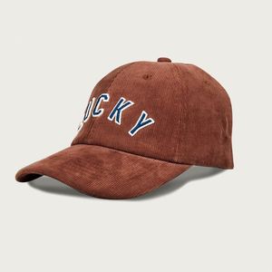 Casquettes de baseball personnalisées 6 panneaux couleur unie en velours côtelé avec logo brodé style sportif Lettre Lucky Brown - Product Image 2