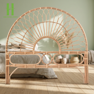 Cama de Pared de Diseño de Tendencia con Paneles de Cabecera de Ratán Ensamblados, Tamaño y Color Personalizables, Directo de Fábrica en Vietnam - Product Image 1