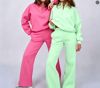 Ensemble survêtement femme ample avec sweat à capuche et short, col rond, couleur unie, longueur au-dessus du genou
