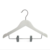 Cintre de robe de mariée personnalisé en bois blanc de haute qualité cintres blancs en bois personnalisés pour boutique cintre en bois massif