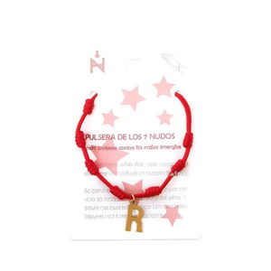 Braccialetto Angelina a Sette Nodi con Corda Rossa e Charm R Placcato Oro, Unisex per Uso Quotidiano - Product Image 1