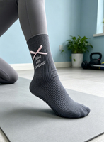 Chaussettes de sport en coton pour Pilates, personnalisables avec logo brodé, antidérapantes, confortables pour le yoga, l'entraînement et la gym