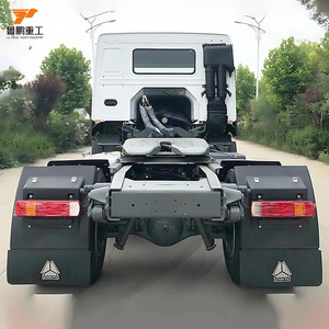 Camión Usado H0WO 375 375HP 4X2 con Tracción en las 4 Ruedas, Euro 2 Diésel, Volante a la Izquierda, 7100 kg <span class=keywords><strong>de</strong></span> Peso Bruto Vehicular, Alta Capacidad <span class=keywords><strong>de</strong></span> Carga <span class=keywords><strong>para</strong></span> <span class=keywords><strong>Transporte</strong></span> Logístico - Product Image 5