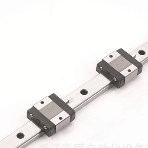 Kit de Guía Lineal Miniatura Doméstica MTN9-200C1, Grado C, Acero para Rodamientos, Precarga Estándar, Bloqueo y Fijación - Product Image 4