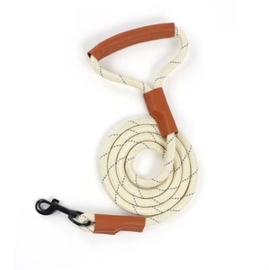 Großhandel Leder griff <span class=keywords><strong>Custom</strong></span> ized Logo Heavy Duty Hunde leine Leine <span class=keywords><strong>Nylon</strong></span> Runds eil Reflektierende Hunde leine für den Außenbereich - Product Image 2