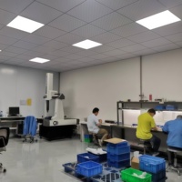 Servicio de Fabricación de Piezas Personalizadas OEM de Alta Demanda en Aluminio y Acero Inoxidable, Mecanizado CNC, Torneado, Fresado y Perforación