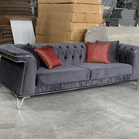 Ensemble de canapés Chesterfield modernes de style européen avec structure en bois massif pour salon, mobilier de maison, hôtel et entrée
