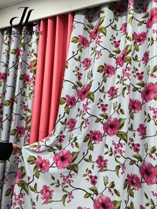 Cortinas Opacas con Estampado Floral para Sala de Estar, 100% Poliéster, Aislantes y Reductoras de Ruido, Juego de 3 Piezas, Listas para Usar, Exportación al por Mayor - Product Image 6