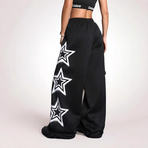 Vendita all'ingrosso <span class=keywords><strong>di</strong></span> Kpop ragazze alla moda Star-stampati <span class=keywords><strong>pantaloni</strong></span> Cargo con <span class=keywords><strong>tasche</strong></span> per la danza Jazz - Product Image 1