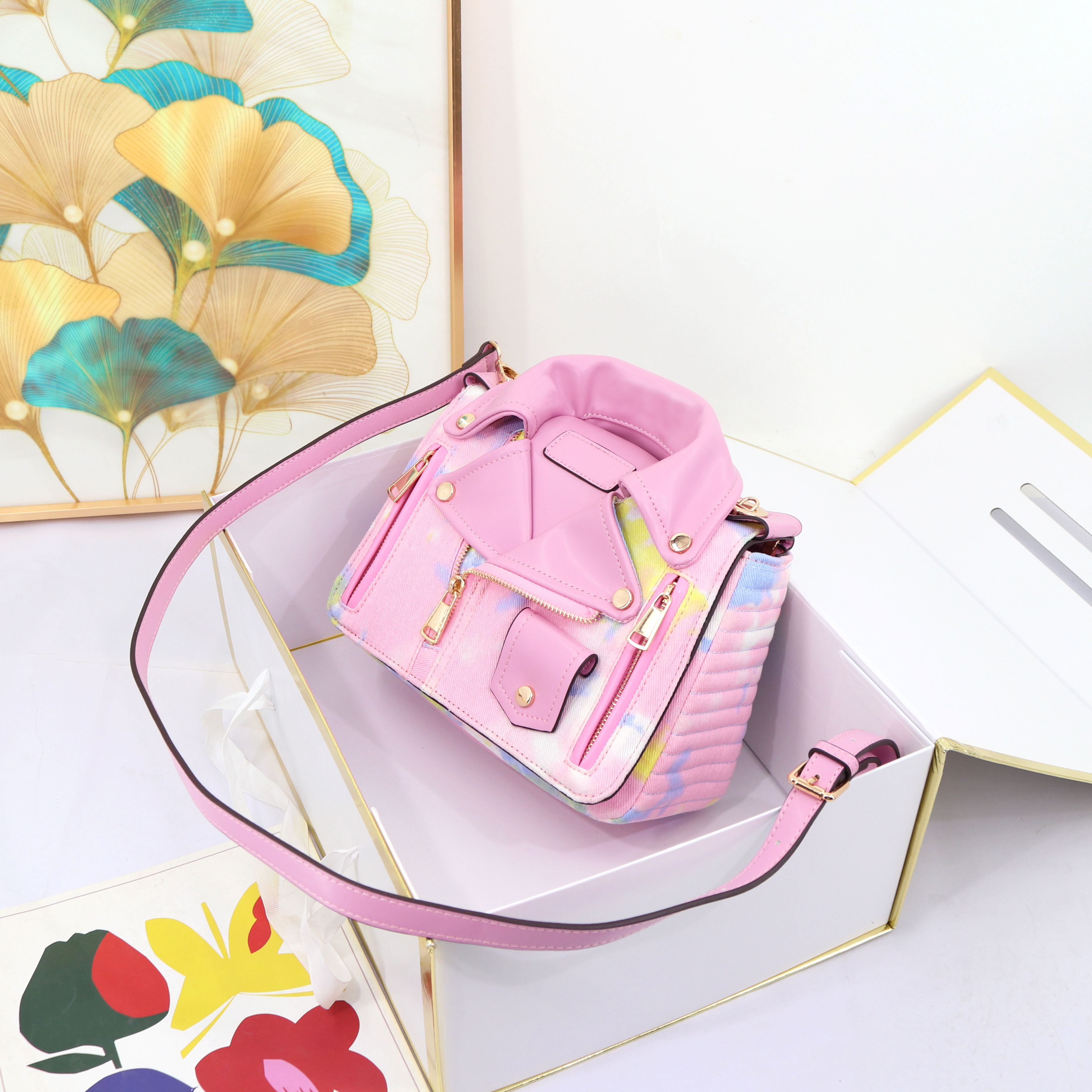 pink 240409