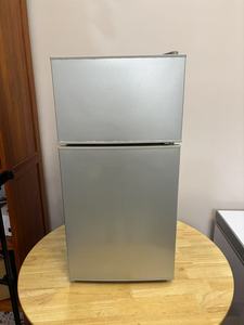 Refrigerador de Doble Puerta Pequeño para Hogar, Dormitorio o Apartamento, Refrigerador de Alta Calidad y Lujo - Product Image 4