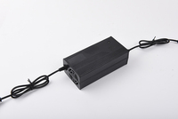 Sites Web de gros en Chine 54.6V 2a Circuit de chargeur de batterie au lithium-ion Chargeur de batterie 48v Chargeur de batterie au lithium ionique