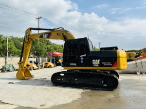 รถตักตีนตะขาบไฮดรอลิกมือสองจากญี่ปุ่นสำหรับแมว315D ขุดตีนตะขาบรถสภาพดี - Product Image 6