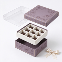Boîte cadeau carrée rigide personnalisée pour chocolats avec fenêtre transparente en PVC, insert de séparation en EVA floqué, boîte d'emballage pour confiseries