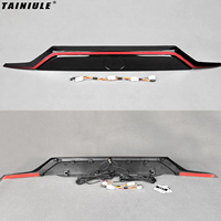 Feux arrière à LED dynamiques de conversion pour Toyota RAV4 20-25 (clignotants et feux stop)