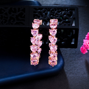 Pendientes <span class=keywords><strong>de</strong></span> Aro en Forma <span class=keywords><strong>de</strong></span> C con Circonita Cúbica en Color Rosa Dorado, Adornados con un Corazón, Accesorios <span class=keywords><strong>de</strong></span> Disfraces para Mujer, Regalo - Product Image 4