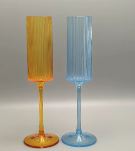 Элегантные бокалы для игристого вина, 6 унций, ребристые одноразовые прозрачные винтажные флейты для шампанского из пластика мимозы с длинной ножкой для свадеб - Product Image 2