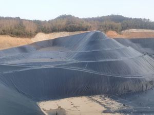 แผ่นรองบ่อ HDPE จีโอเมมเบรน แผ่นรองบ่อแบบยืดหยุ่น HDPE จีโอเมมเบรน - Product Image 5