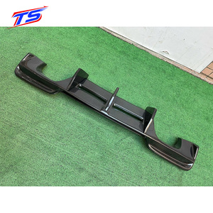 Diffuseur arrière en fibre de carbone style RZ pour BMW Série 1 E82 <span class=keywords><strong>E87</strong></span> <span class=keywords><strong>1M</strong></span> - Product Image 6