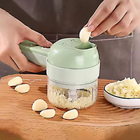 Ensemble multifonctionnel 4 en 1 Coupe-légumes électrique portable Mini trancheur et hachoir pour la cuisine Éplucheur sans fil