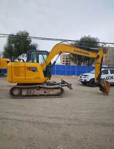 Encuentra un icono similar: Excavadora compacta de cadenas LiuGong 9075F, modelo 2025, casi nueva, usada, con solo 311 horas de trabajo para LiuGong - Product Image 2