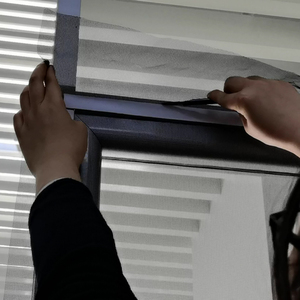 Sortie d'usine taille réglable Portable magnétique Polyester écran maille <span class=keywords><strong>moustiquaire</strong></span> <span class=keywords><strong>porte</strong></span> Installation facile pour la maison - Product Image 2