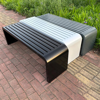 Banc d'extérieur en métal coloré arc-en-ciel, siège à lattes modulaire moderne, résistant aux intempéries, écologique, mobilier public pour parc, centre commercial, hôtel