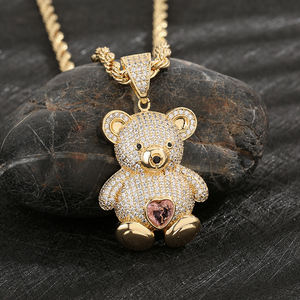 Lindo Collar De Joyería De Moda Con Colgante De Oso En Forma De Corazón Con Diamante De Circonio Chapado En Oro De 14k Para Regalo De Mujer - Product Image 3