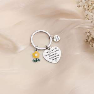 Portachiavi <span class=keywords><strong>Personalizzati</strong></span> per Studenti con Piccolo Fiore Rosso, Regalo di Ringraziamento per Insegnanti, Portachiavi <span class=keywords><strong>Personalizzati</strong></span> con Charm - Product Image 4