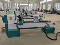 Tour à bois CNC automatique 1530 avec moteur pour la fabrication de battes de baseball, lit en fonte robuste, haute sécurité