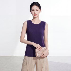 Camiseta sin mangas de punto para mujer, talla grande, transpirable, con cuello redondo, plisada, de color liso, estilo minimalista, largo regular - Product Image 4