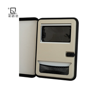 Petite porte durable pour camping-cars en forme de larme