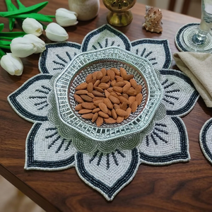 Set de dessous-de-plat ronds en perles de rocaille faites à la main en verre, style indien, pour la décoration de table de cuisine, bureau, café, salle à manger, fête, mariage, accessoire de maison - Product Image 5